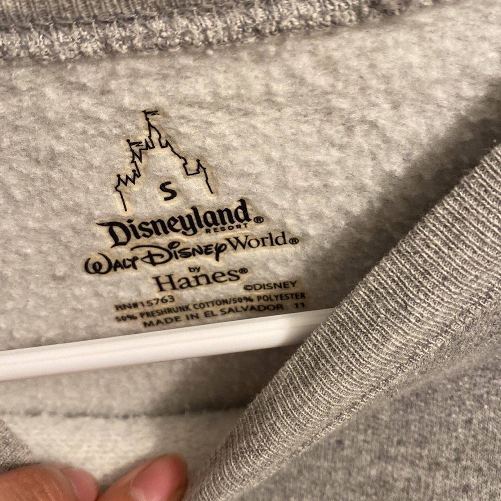 Grey Disney pullover - Picture 2 of 3